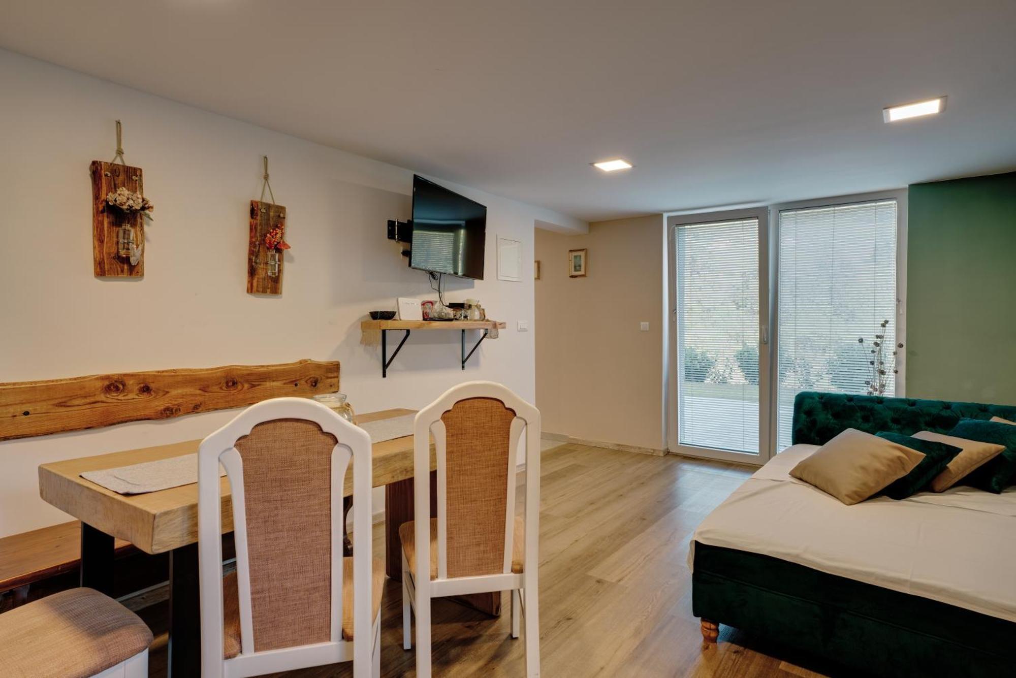 Apartment Hanny 洛什科 外观 照片